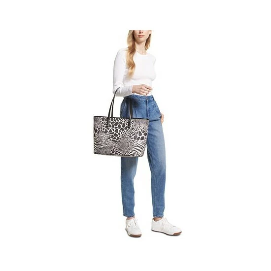 Coupon ๐ฏ Michael Kors Signature Carter Large Open Tote Camel Multi ๐ - Image 3