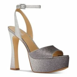 New โ๏ธ Michael Kors ๐ฉ Women's Jenson Platform ๐ฉด Sandals Silver/ Black โ๏ธ