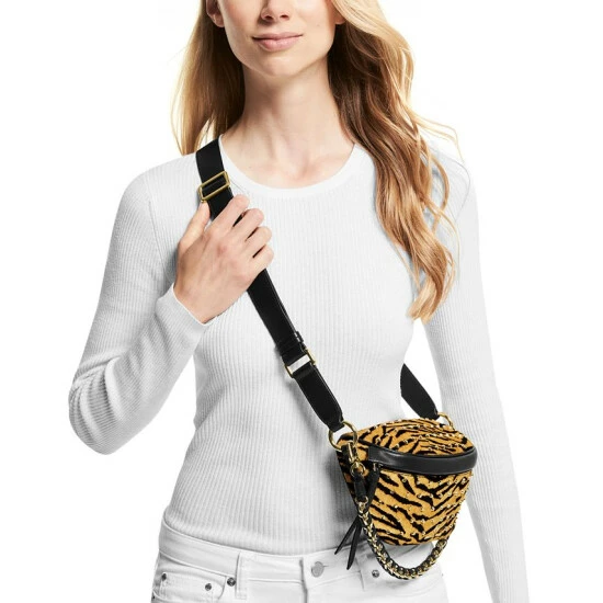Budget 🔥 Michael Kors Tiger Print Slater Sling Pack Messenger Marigold 🔥 - Image 4